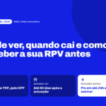 Banner informativo em fundo azul sobre RPV Federal 2026, com foco em orientação para beneficiários do INSS, União e honorários. No topo, aparece a identificação “RPV Federal 2026 | INSS, União e honorários”. Em destaque, o texto principal: “Onde ver, quando cai e como receber a sua RPV antes”. Na parte inferior, três cartões informativos apresentam os principais pontos: “Onde ver: no site do TRF, pelo CPF”; “Quando cai: até 60 dias após a autuação”; e “Receber antes: Pix em até 24h após assinar”. O layout utiliza tipografia branca de grande destaque sobre fundo azul intenso, com elementos gráficos arredondados e organização visual voltada para consulta rápida de informações sobre RPV.